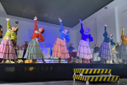 El Ballet Municipal de La Costa brilló en Mar de Ajó con “Por vos, Argentina” antes de su gira por México