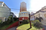 Se derrumbó un edificio de diez pisos en Villa Gesell, una muerte y buscan personas entre los escombros