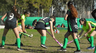 Jornada histórica de hockey en el Club Cosme Argerich con la visita de Gnomos de Nueva Atlantis