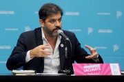 Provincia de Buenos Aires: sin actividades a la madrugada y reuniones de hasta 10 personas