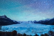 Misterio en Santa Cruz: encontraron una inusual luz reflejada en el glaciar Perito Moreno