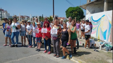 Día de la Mujer: militantes políticas pintaron un mural y homenajearon a tres emblemáticas mujeres