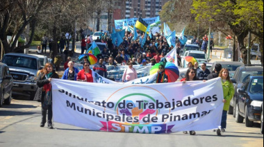 Crisis financiera en Pinamar: los municipales cobrarán en dos cuotas y crece la tensión gremial