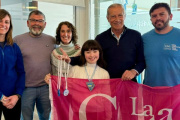 Clara Lagos, campeona nacional de natación paralímpica, fue recibida por el intendente Juan de Jesú