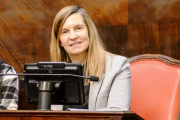 La Provincia: el proyecto de la senadora costera Gabriela Demaría para prevenir estafas con tarjetas se convirtió en ley