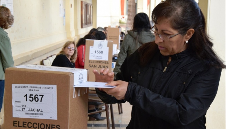 Las elecciones en cuatro provincias cierran con victorias de representantes locales del Frente de Todos