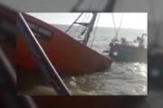 General Lavalle: Se hundió un buque pesquero y la tripulación fue rescatada