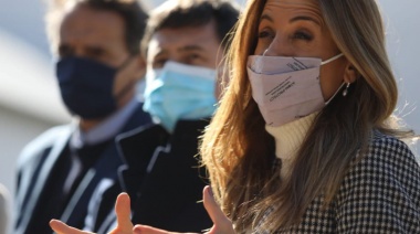 Tolosa Paz anunció su renuncia al cargo como un “deber ético” y llamó a hacer una elección histórica