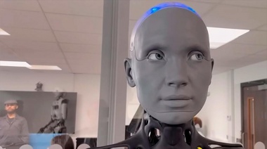 La robot avanzada que despertó autoconciencia, preocupa a la comunidad científica
