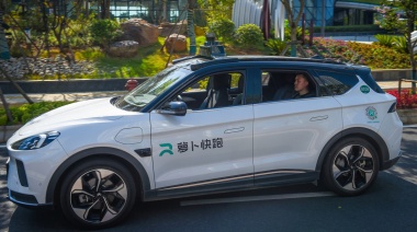 Baidu comienza a ofrecer viajes en sus robotaxis sin ningún operador humano a bordo