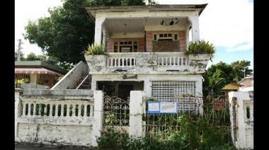 Una familia alquiló una casa en San Clemente del Tuyú por Facebook y la estafaron