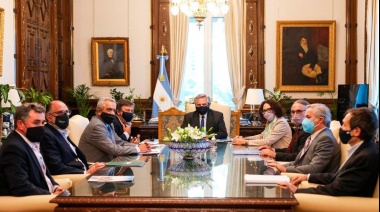 Alberto Fernandez y entidades del campo acordaron revisar los costos de los alimentos