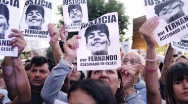 Los padres de Fernando Báez Sosa encabezaron un emotivo acto en Villa Gesell