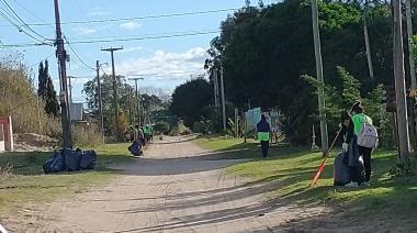 Limpieza integral en barrios: "el intendente cumplió, ahora le toca al vecino"
