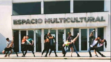 Los artistas locales recorren las localidades costeras con el ciclo Nuestra Cultura