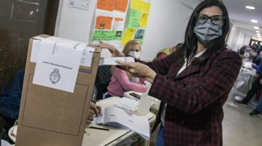 Escrutadas más del 33 % de las mesas, continúa la diferencia a favor de la lista que impulsa Cristian Cardozo