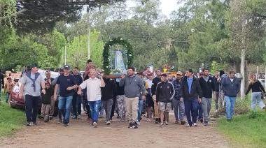 Procesión de las familias pescadoras en el Puerto para venerar a la Virgen Stella Maris