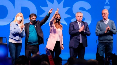 En el cierre de campaña Alberto Fernández pidió que "voten por ustedes, voten por el pueblo"