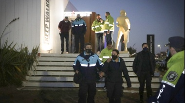 Desactivan otra fiesta clandestina en Pinamar y vuelven a clausurar un parador