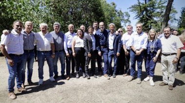 De Jesús acompañó a Kicillof en la inauguración de Parque Ambiental y encuentro con sectores productivos