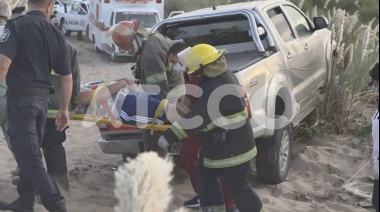 Espectacular choque de una camioneta 4X4 en médanos de Playa Norte