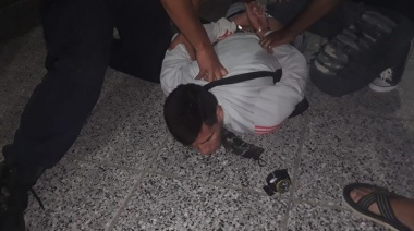 Una integrante de Seguridad Comunitaria reduce a un delincuente ganándose el reconocimiento de los vecinos