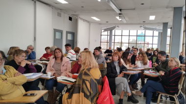 Tercer Encuentro del Ciclo “Conversaciones pedagógicas entre directoras y directores” de escuelas