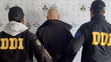 De película: policías simularon ser médicos para apresar a un prófugo que se fue a vacunar