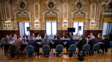 Kicillof e intendentes diagraman estrategias para recuperar iniciativa en el territorio