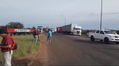 Moyano sostiene el bloqueo del cruce fronterizo con Brasil