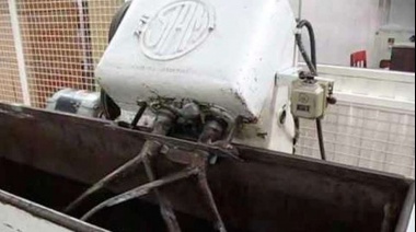 Tragedia en Mar del Plata: se le enganchó la bufanda en la máquina amasadora y murió asfixiada