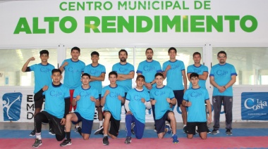 Boxeadores que representarán a nuestro país entrenan en el Centro Municipal de Alto Rendimiento