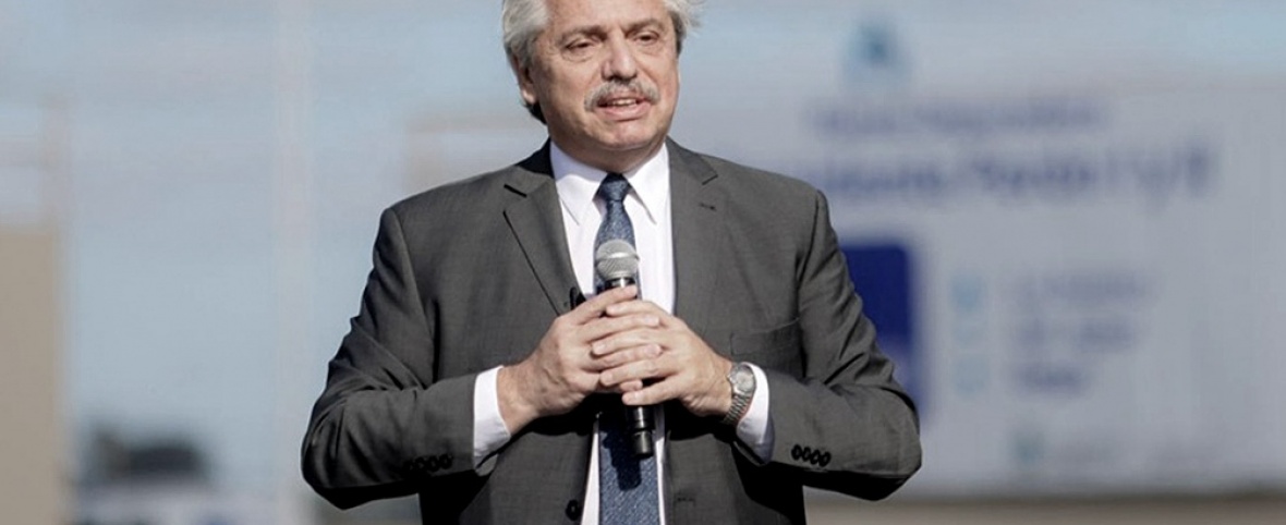 Fernández: "Todos los que son precandidatos deben dejar sus cargos"