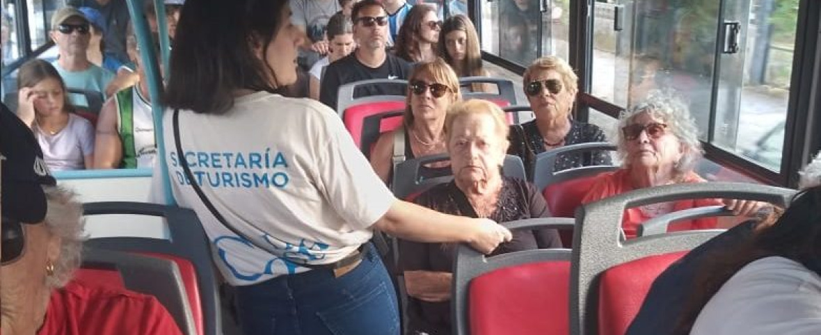 Vuelven los circuitos gratuitos del Bus Turístico en La Costa durante julio