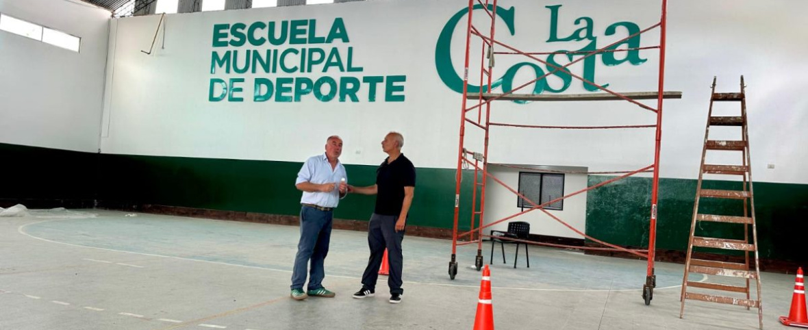 Avanzan las obras de mantenimiento en polideportivos y natatorios municipales