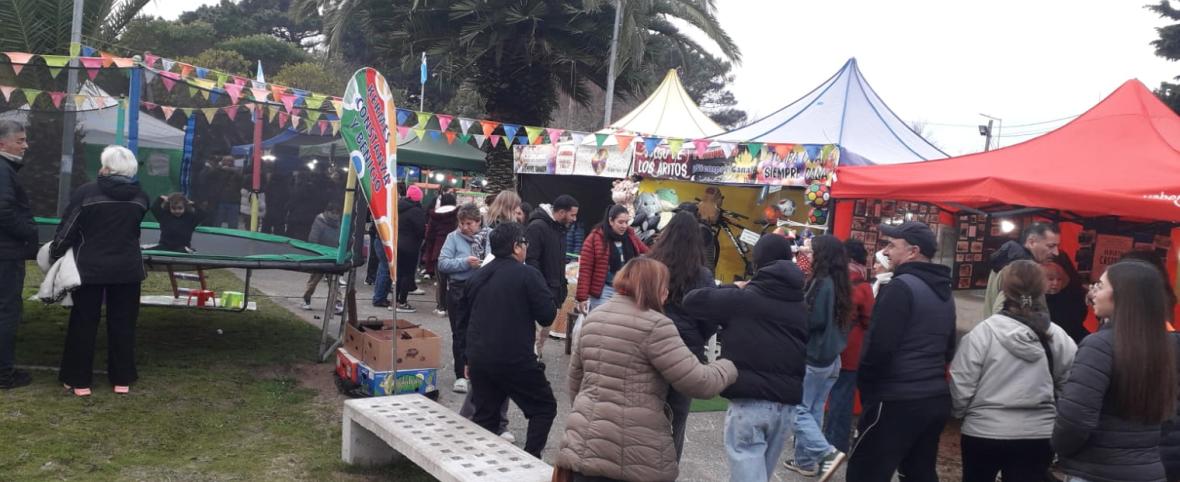 Celeste Silva destacó el movimiento comercial y la organización del Festival de Invierno