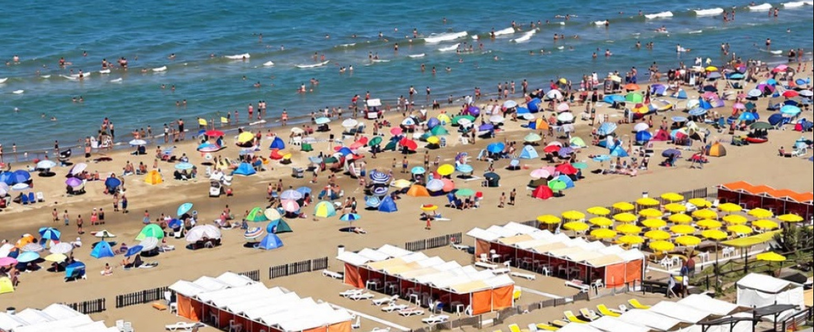La Costa recuperará parte de los balnearios que vencen este año y los convertirá en playa pública