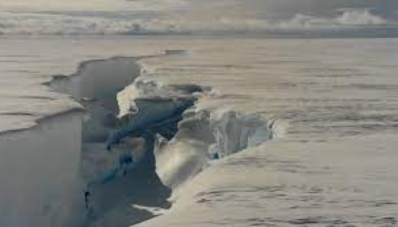 Un iceberg 15 veces más grande que París se desprendió de la Antártida ...
