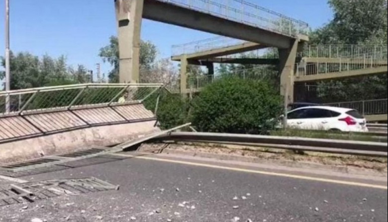 Suspenden licencia de camionero que derribó un puente en la Ruta 36 ...
