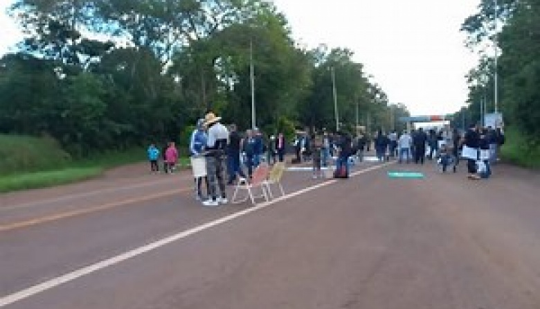 Crece la protesta de los policías en Misiones: su sumaron médicos y docentes al reclamo salarial