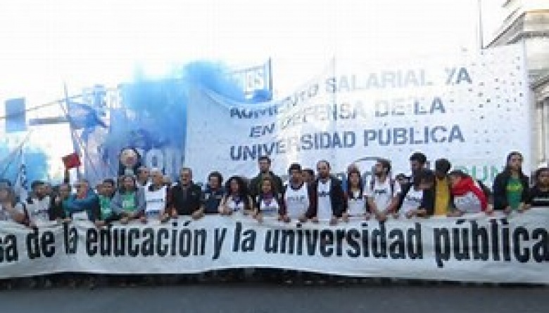 Paro universitario: Docentes de todo el país exigen la reapertura de paritarias por la pérdida salarial
