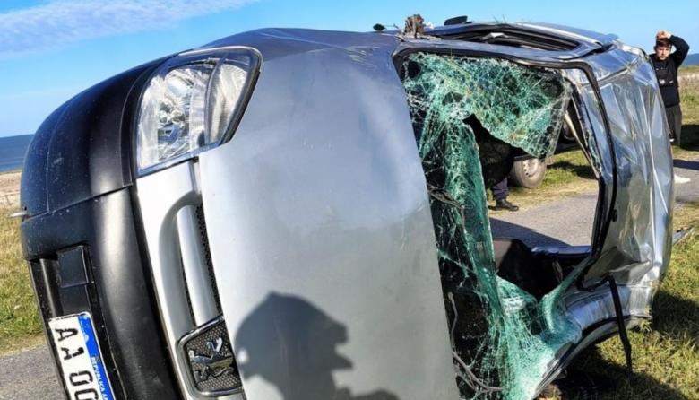 Grave accidente en Ruta 11: una mujer y un menor fueron hospitalizados ...