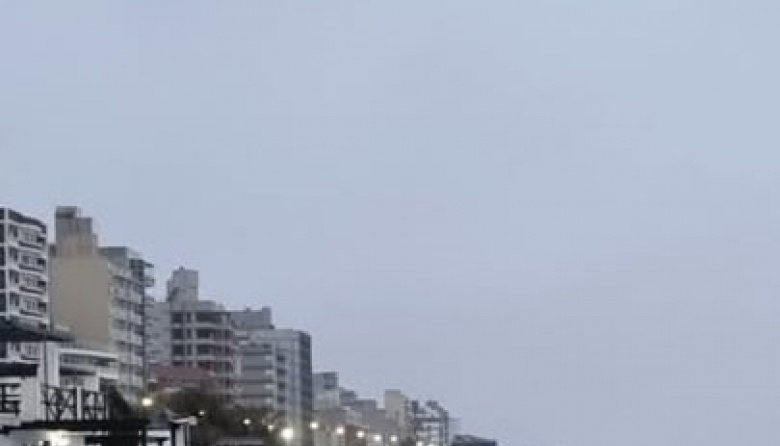 La nieve llegó al mar: leves nevadas sorprendieron en la Costa Atlántica bonaerense
