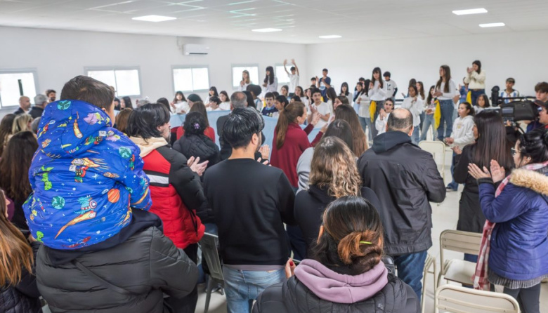 Mar de Ajó: inauguran nuevas aulas y salón de usos múltiples en la Escuela Municipal de Bellas Artes