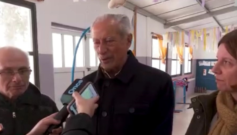 El intendente Juan de Jesús visitó la Escuela Ceferino Namuncurá en San Clemente