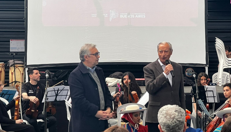 Fuerte discurso político de Juan de Jesús en la apertura de la Feria Provincial de Ciencias 2025