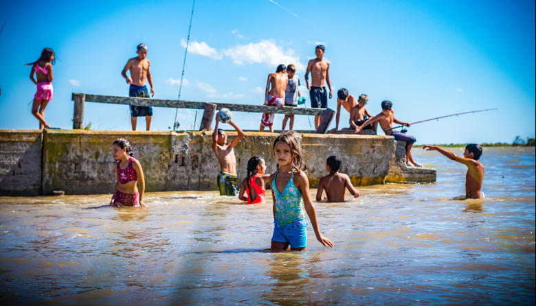 Jornada náutica para chicos y jóvenes en la Tapera de López