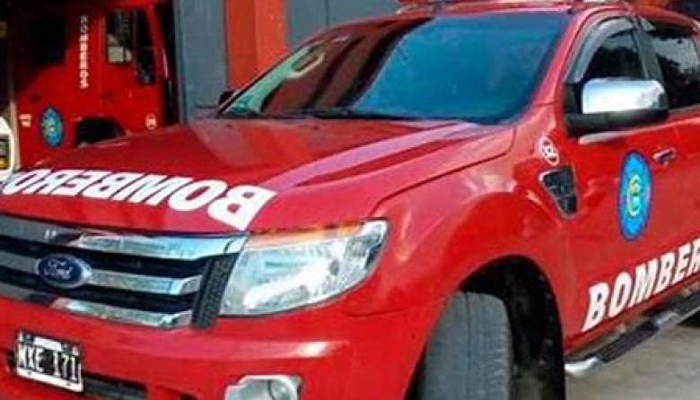 Incendio en la entrada de San Clemente del Tuyú