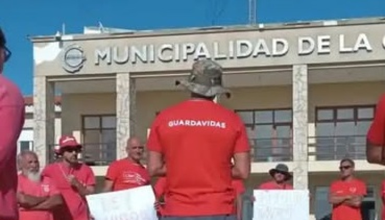 Guardavidas del partido de La Costa reclaman por irregularidades salariales