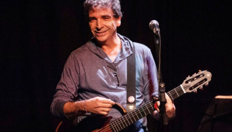 Ignacio Copani presenta “Juglarse la vida” en Mar de Ajó